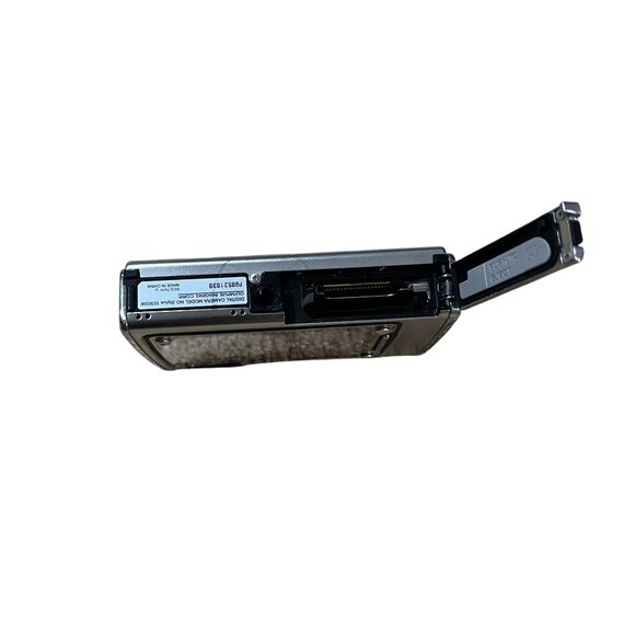 Olympus Stylus 1030SW Waterproof Digital Camera + Charger + Case, Tested Working - Picture 7 of 9